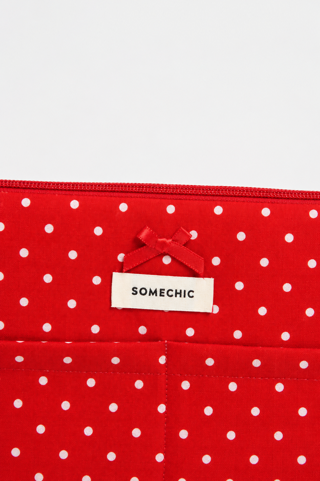 Laptop Case Polka Dots - Red
