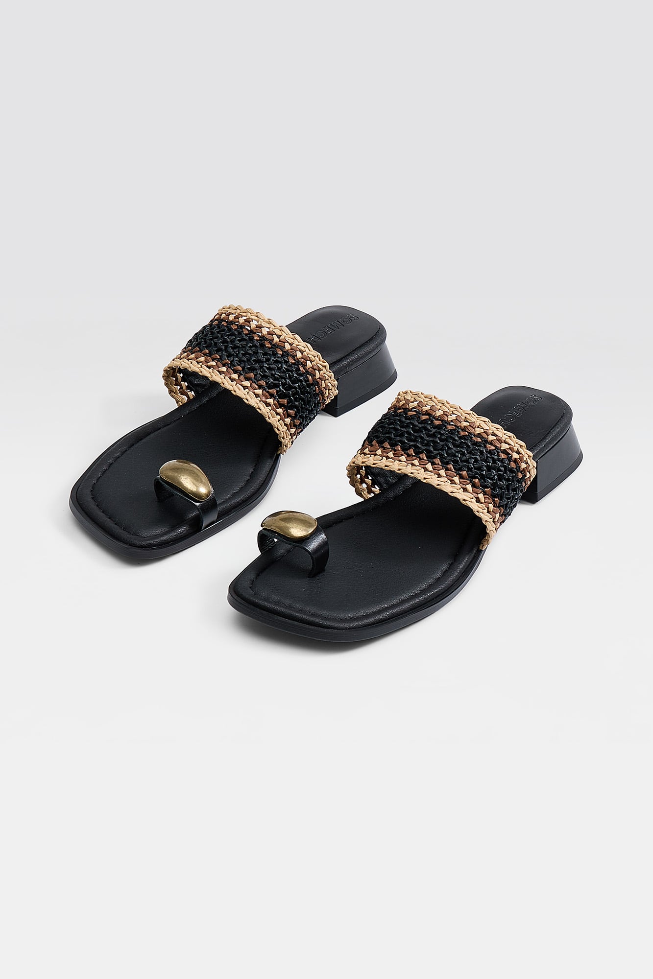 Maeve Sandals - Black - SOMECHIC